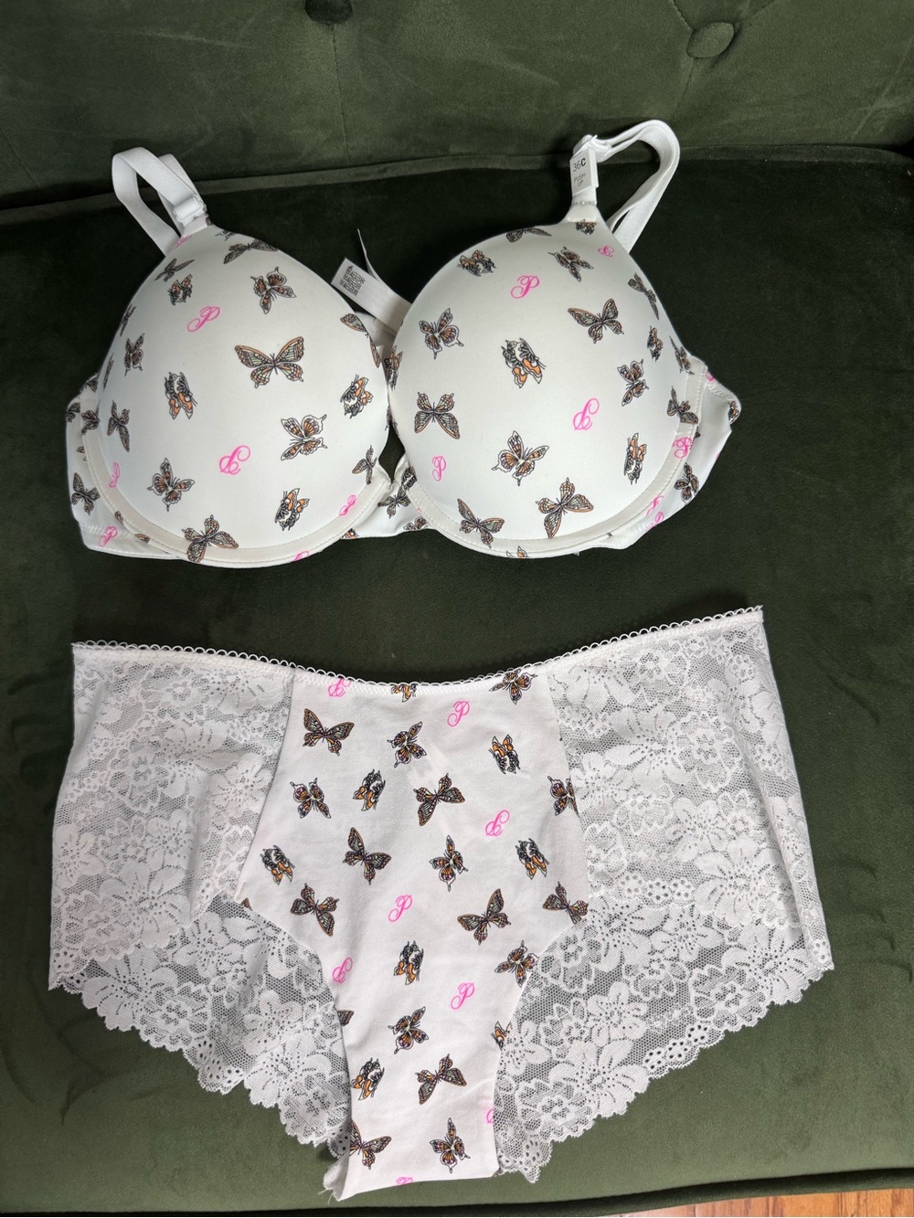 Victoria's Secret White Butterfly Print Lace Bra & cheeky panties Set